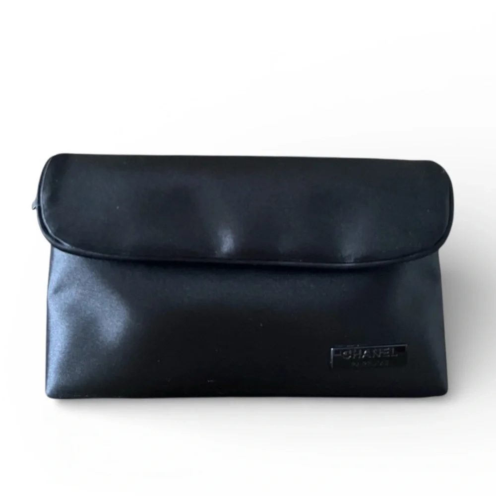CHANEL Black Satin cosmetic parfume pouch
